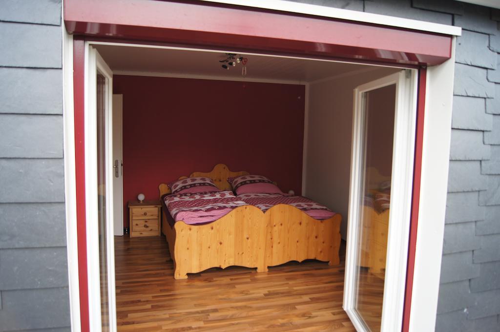 Ferienwohnung Bergisch Land Вермельскирхен Номер фото